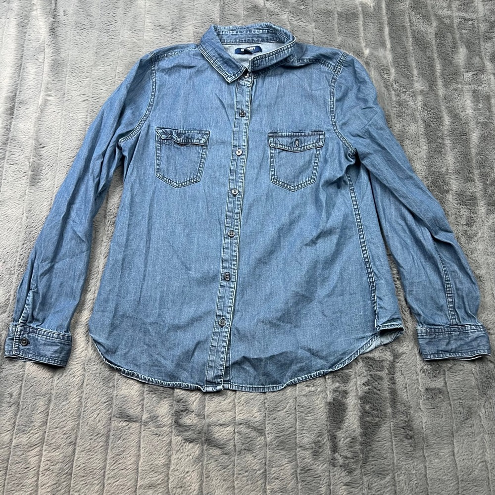 Old Navy Womens Medium Blue Chambray Cotton Button Down Long Sleeve Shirt 12061